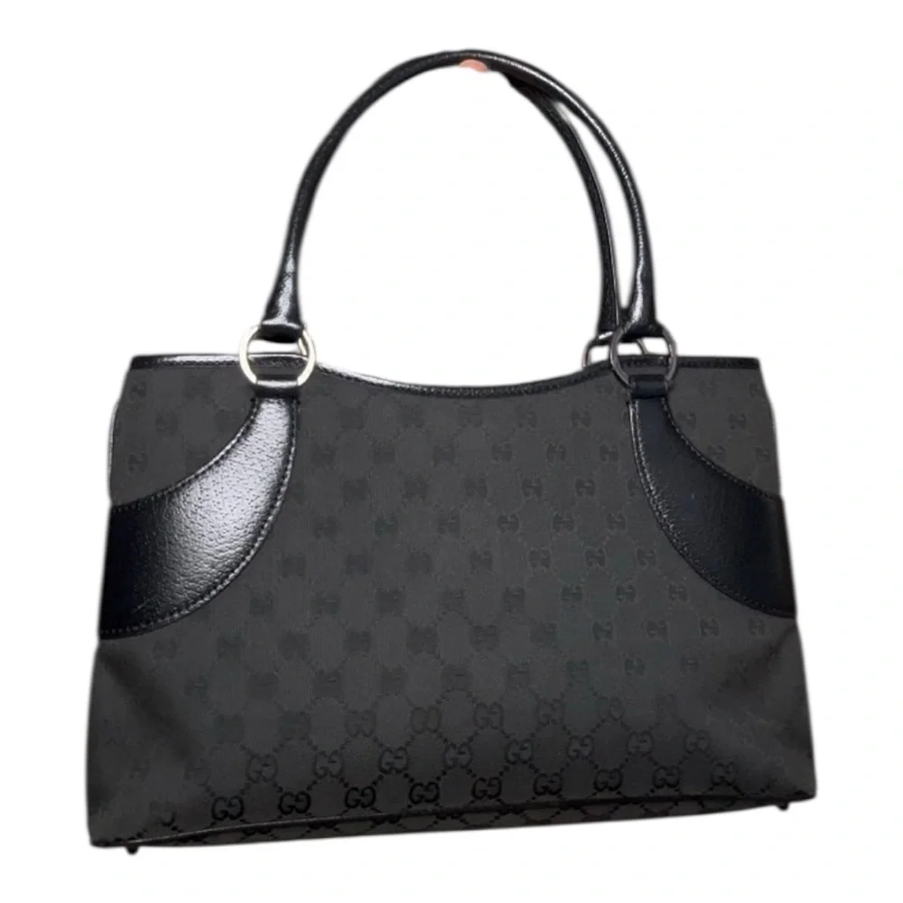 Gucci black GG canvas tote featuring tonal black leather trim - Picture 3 of 16